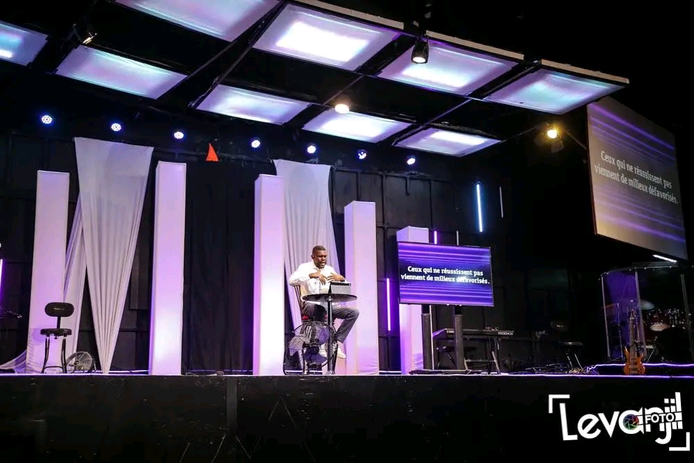 Legliz Rendez-Vous Christ la mobilize jèn yo otou yon konferans enspiran Legliz Rendez-Vous Christ la mobilize jèn yo otou yon konferans enspiran